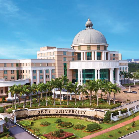 University main dome building